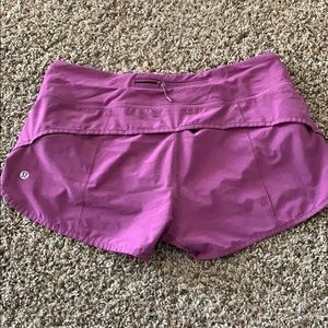 Lululemon Speed shorts sz6